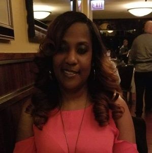 Meet your Posher, Yolanda